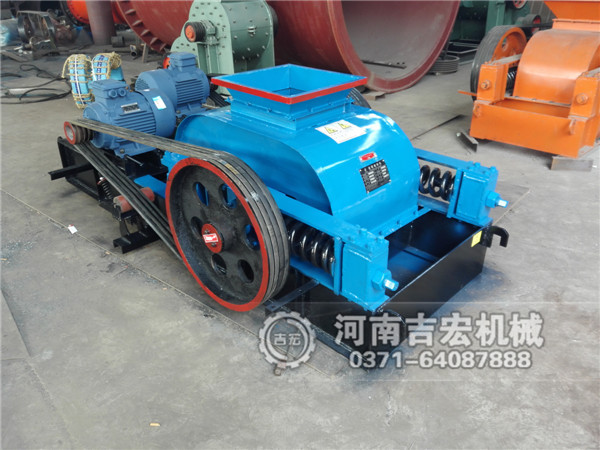 雙齒輥破碎機(jī)的細(xì)節(jié)維護(hù)需要幾步？