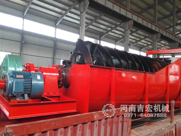 螺旋洗石機、移動輸送機發(fā)往東北