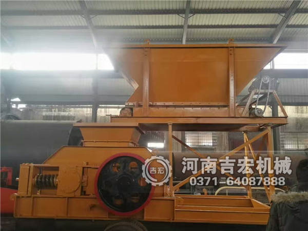 900×1200移動雙齒輥破碎機發(fā)往西安