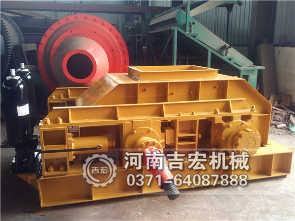 對輥破石碎沙機(jī)
