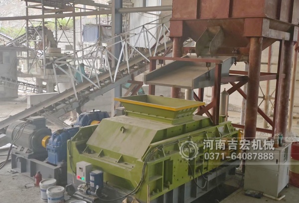 對輥制砂機(jī) vs 錘破 vs 沖擊破,碎沙制砂誰更強(qiáng)？實(shí)測對比！